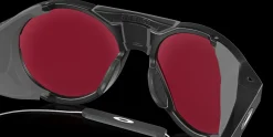 Clifden<Oakley Hot