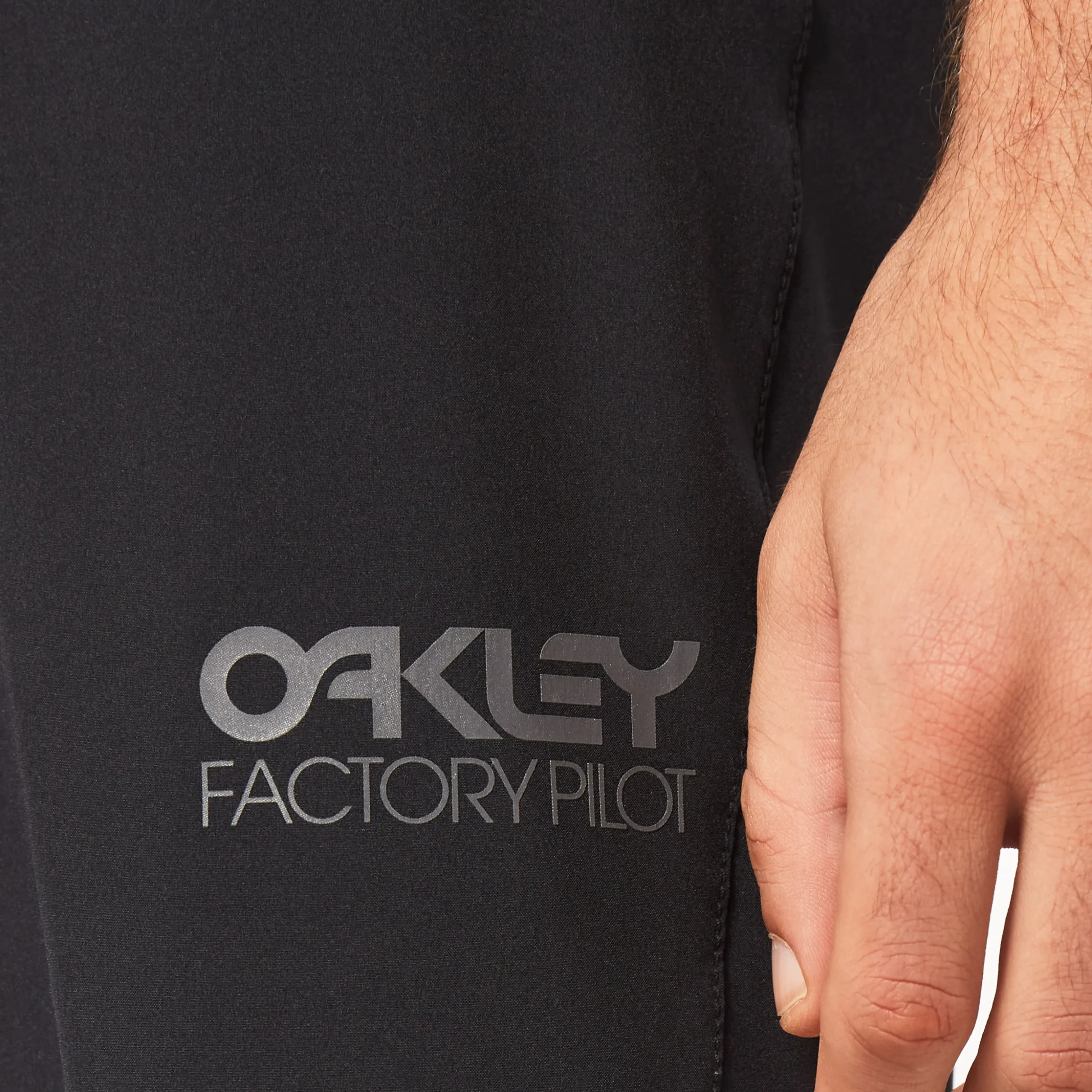 Factory Pilot Lite Short<Oakley Shop