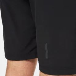 Foundational 9 Short 2.0<Oakley Online