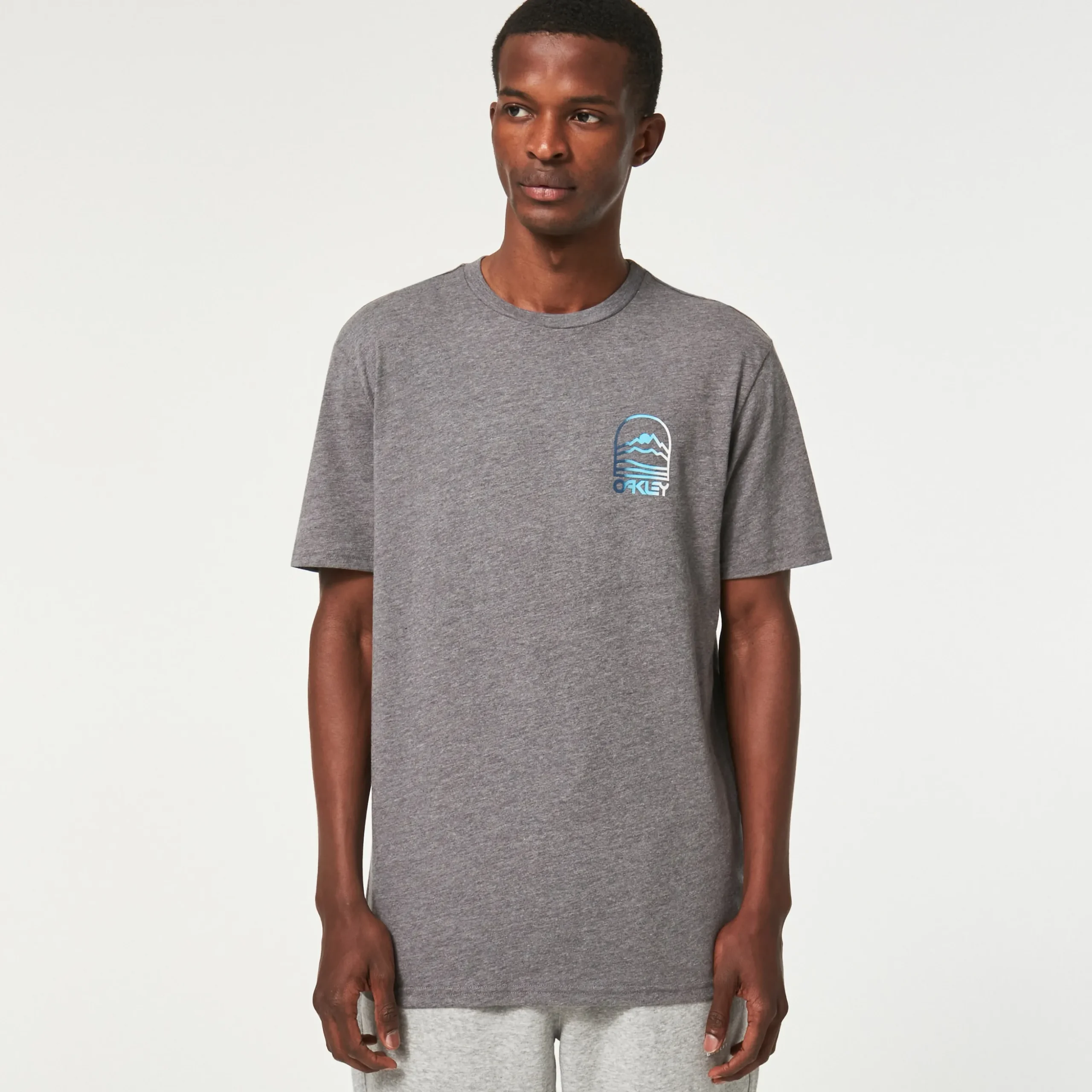 Gradient Mountain B1B Tee<Oakley Store