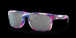 Holbrook™ Collection<Oakley Shop