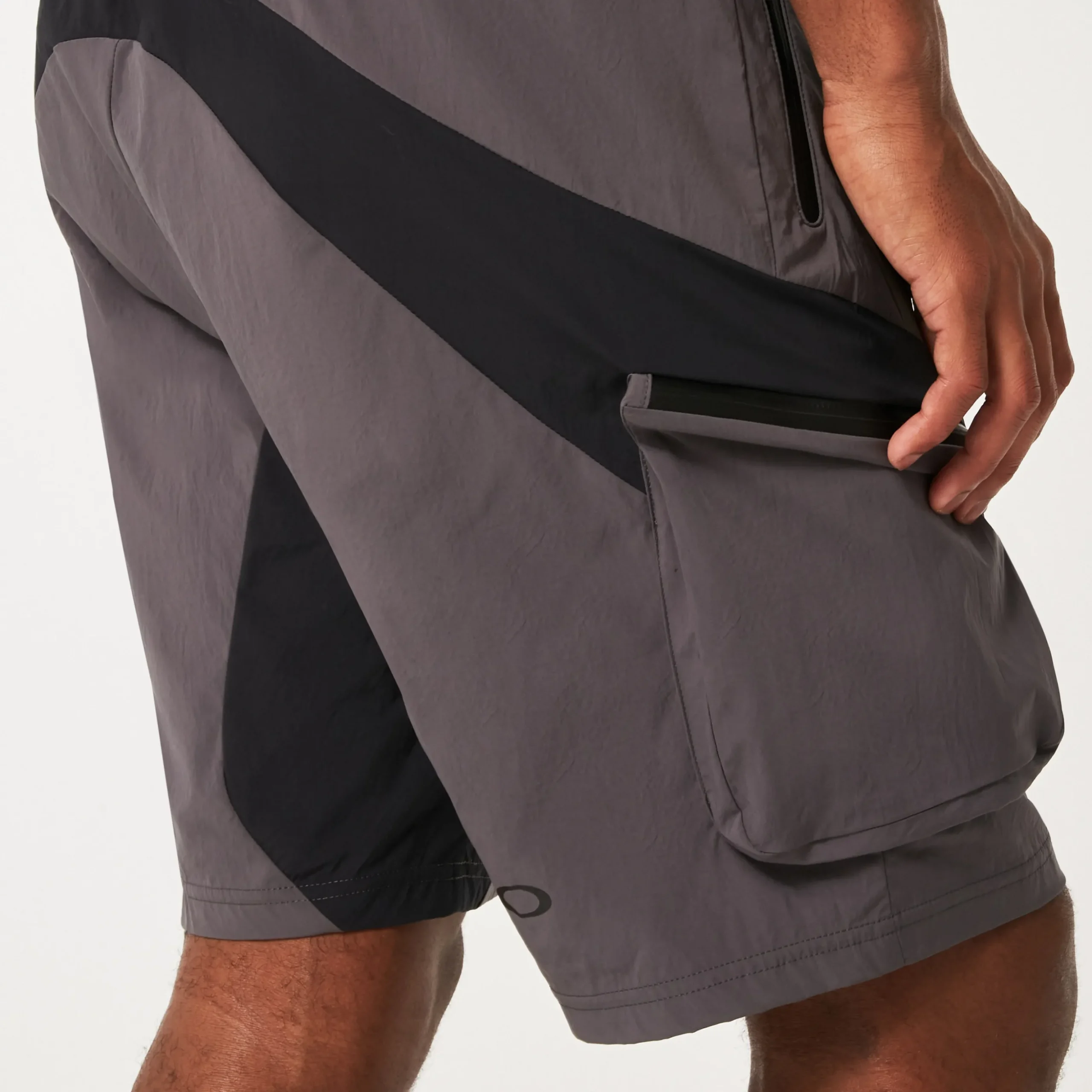 Latitude Cargo Short<Oakley Shop