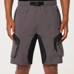Latitude Cargo Short<Oakley Shop