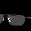 Monohull<Oakley Sale