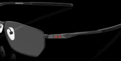 Monohull<Oakley Sale