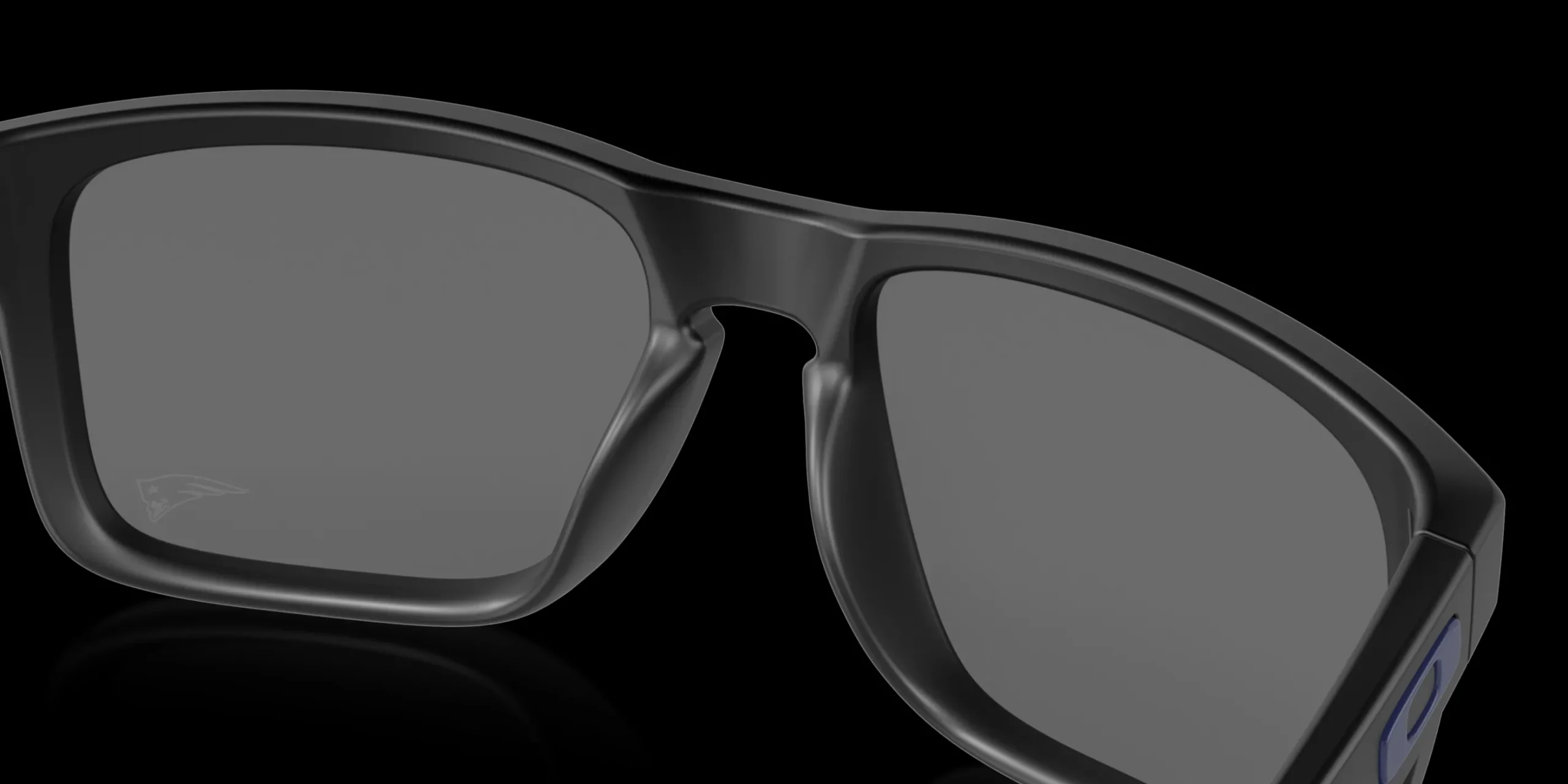 New England Patriots Holbrook™<Oakley Store