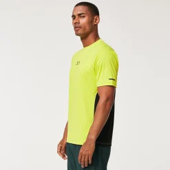 Pursuit Lite Ss Tee<Oakley Store