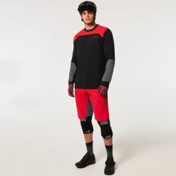 Seeker '75 Sweatshirt<Oakley Shop