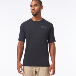 Si Brave Tee<Oakley Best