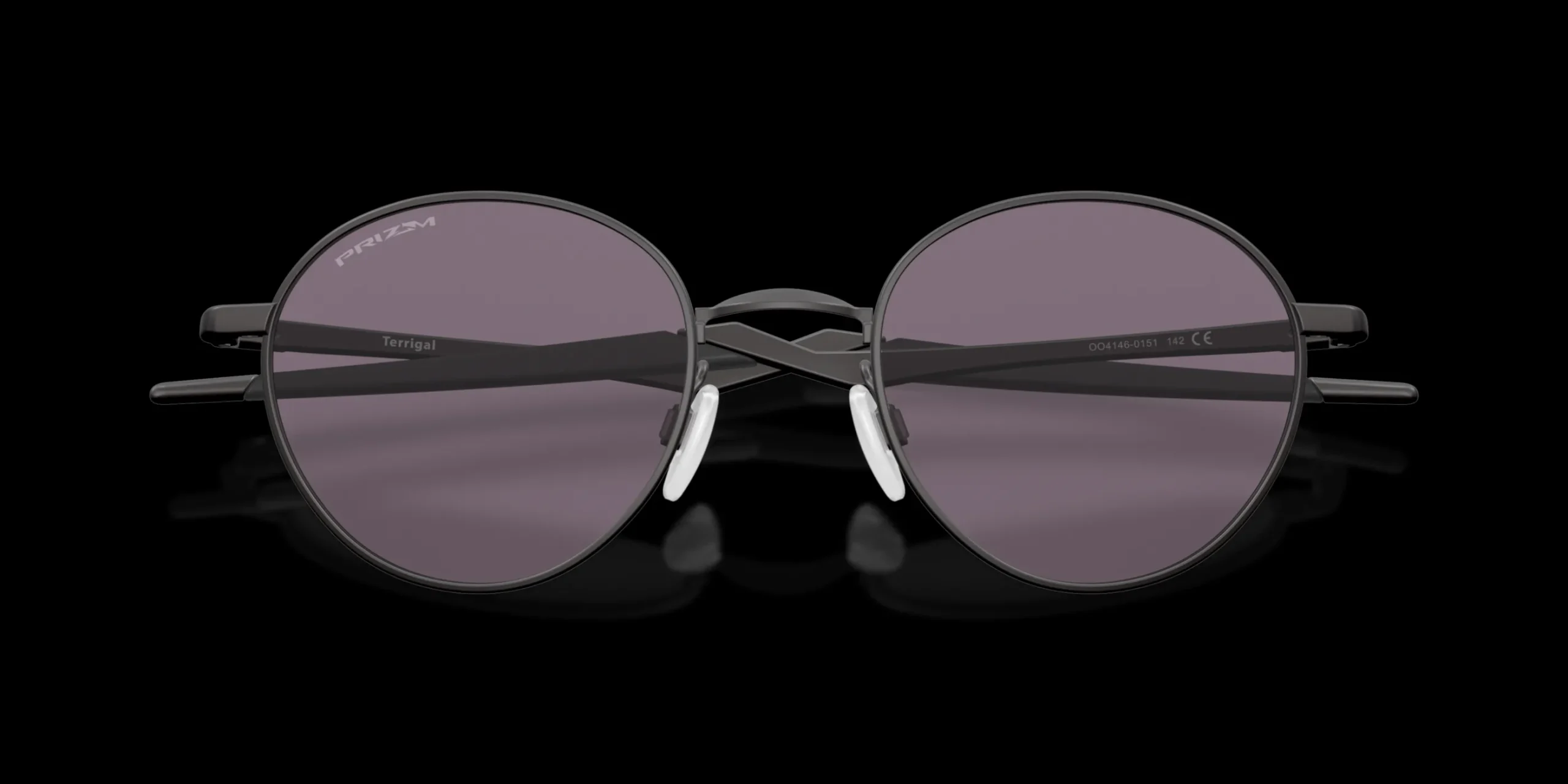 Terrigal<Oakley Store
