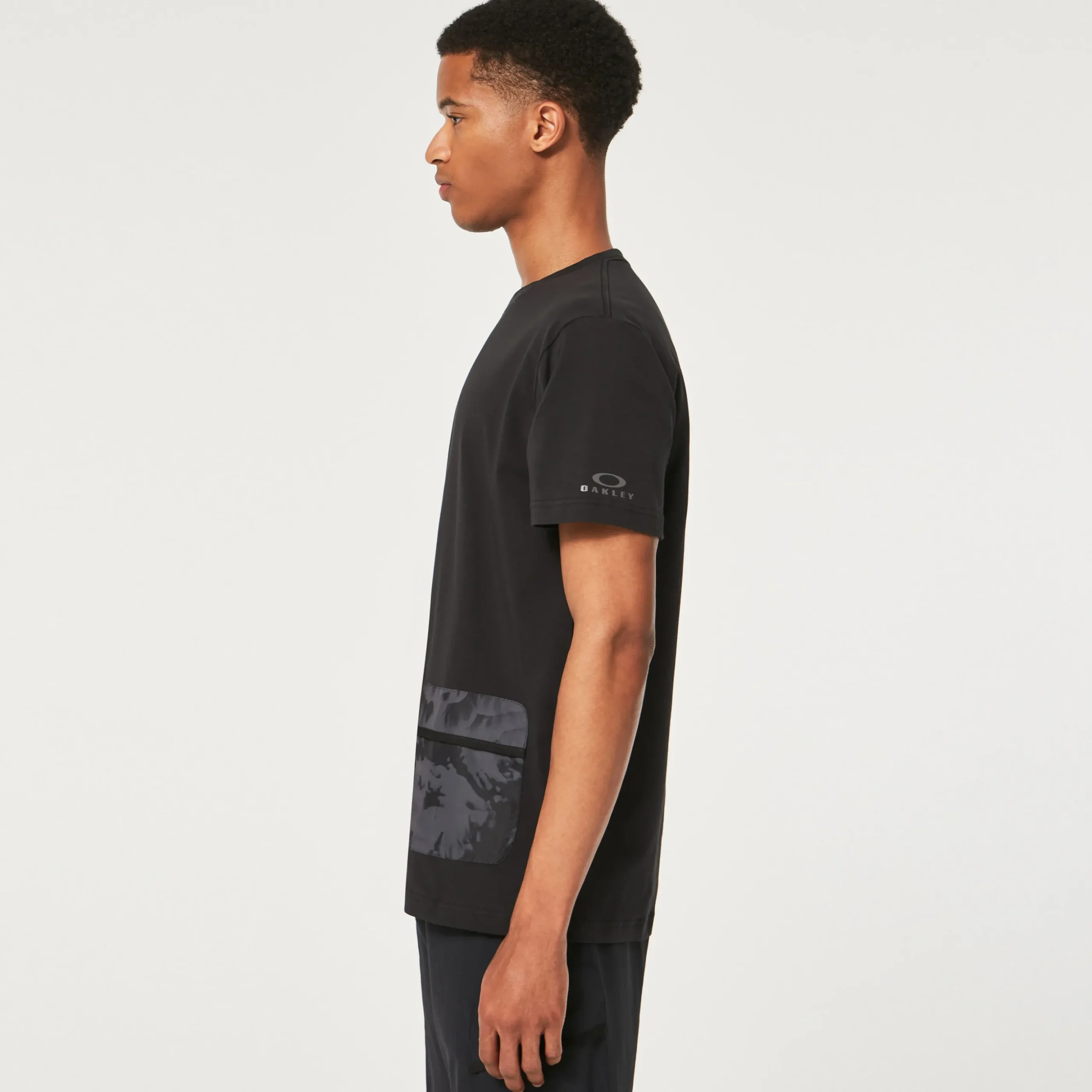 Wanderlust Pocket Tee<Oakley Hot